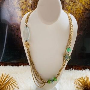 Elegant Gold Chain Embellished Necklace